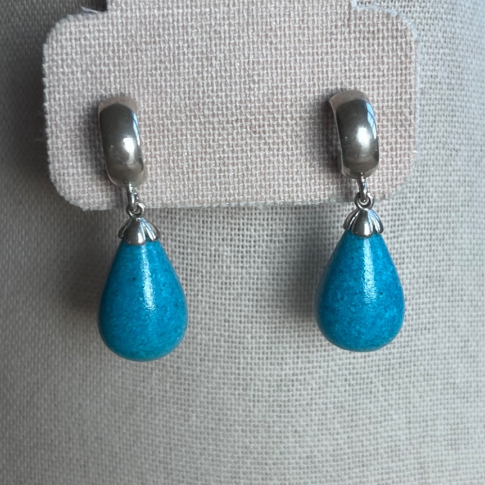 Vintage teardrop chunks of turquoise on sterling silver earrings signed DF 925
